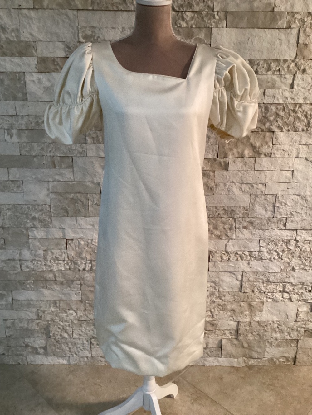 Vintage Mollie Parnis Satin Shift Dress